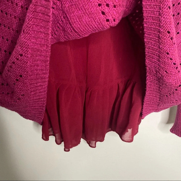 PrAna Plum Red Oversized Chiffon Peplum Underlay Hem Knit Sweater Size Small - Picture 6 of 10